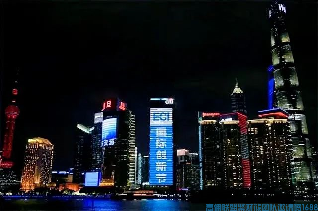1-20121QF32D53.png